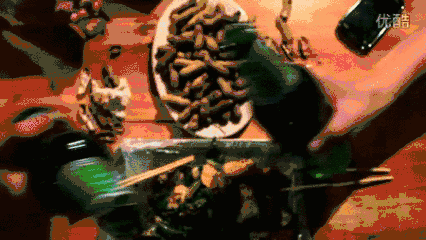 1702215773353134.gif